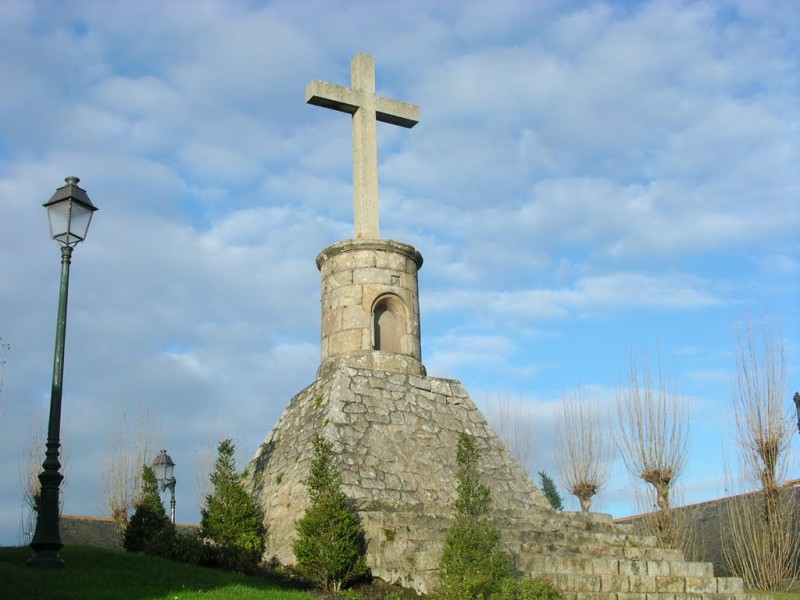 Ancient crosses & calvaries