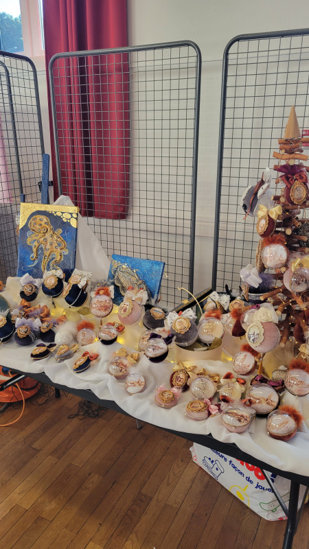 Marché de Noël - interieur salle des fetes - 3