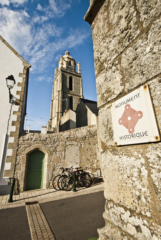 The church of Saint-Guénolé