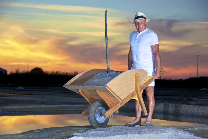 Erwan Bourdic, paludier à Batz-sur-Mer