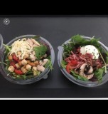 Salad - Aux Petits Oignons 