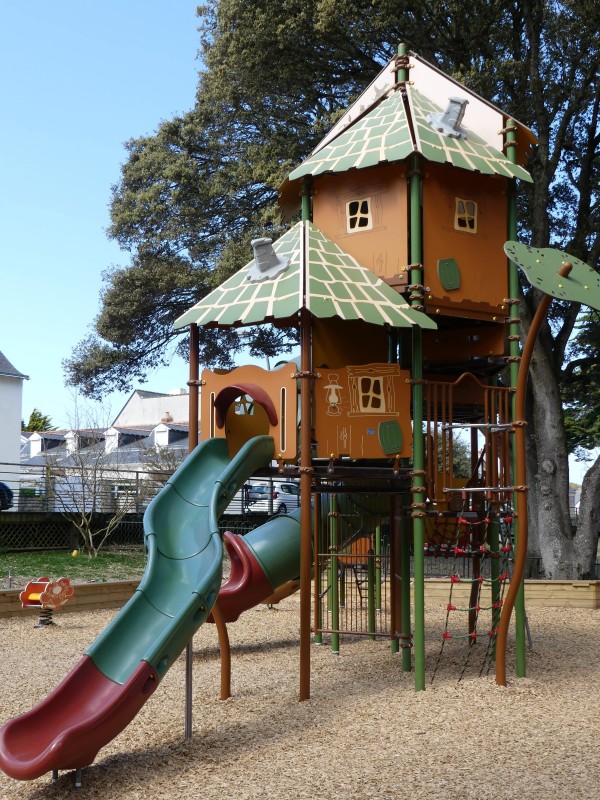 Aire de jeux du petit-bois