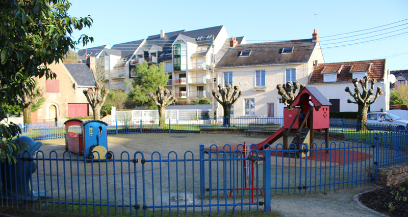 Aire de jeux pour enfants square Chanzy à Pornichet