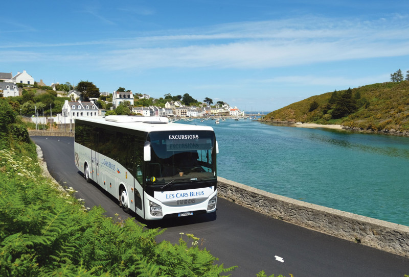 carsbleus-locatourisle-2-2024-2041216