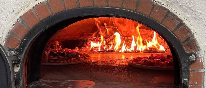 La Roulotte en feu - Pizzas au feu de bois - Herbignac