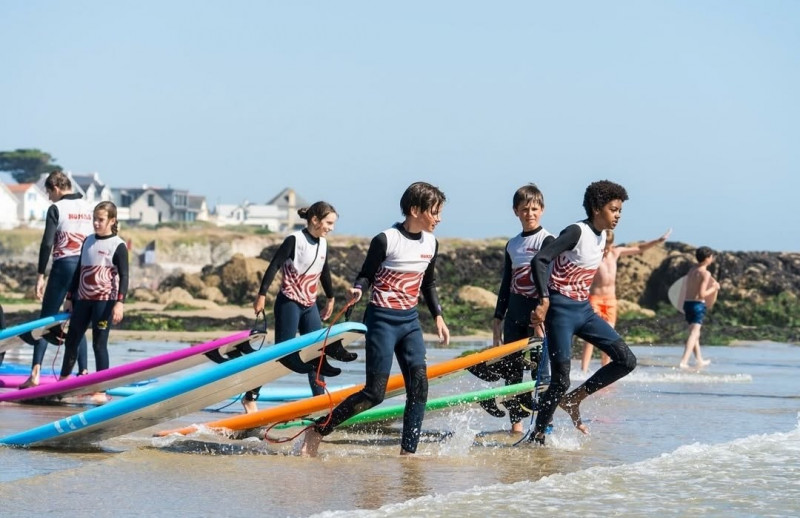 Nomas école de surf - Batz sur mer Nomas école de surf - Batz sur mer