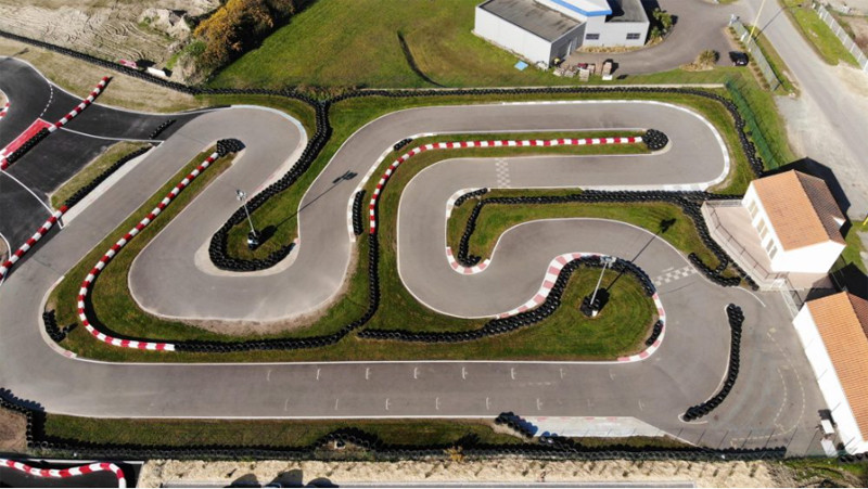 racing-kart-jade-a-saint-michel-circuit-junior-2040591
