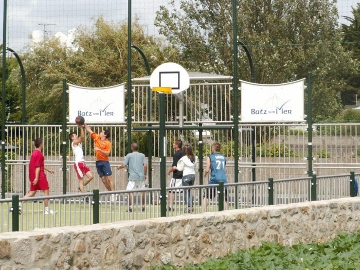 Terrain multisports - Batz-sur-Mer