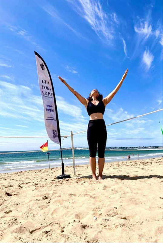 Yoga-plage-corinnedouet-labaule-renforcementmusculaire-