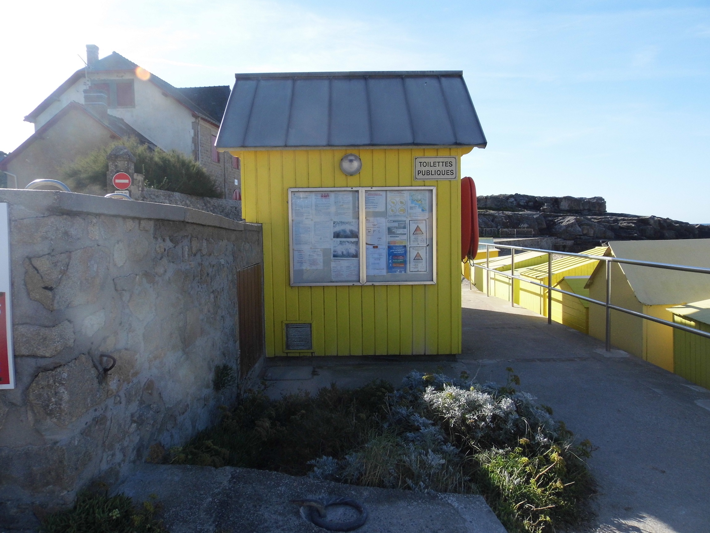 Sanitaires du port Saint-Michel