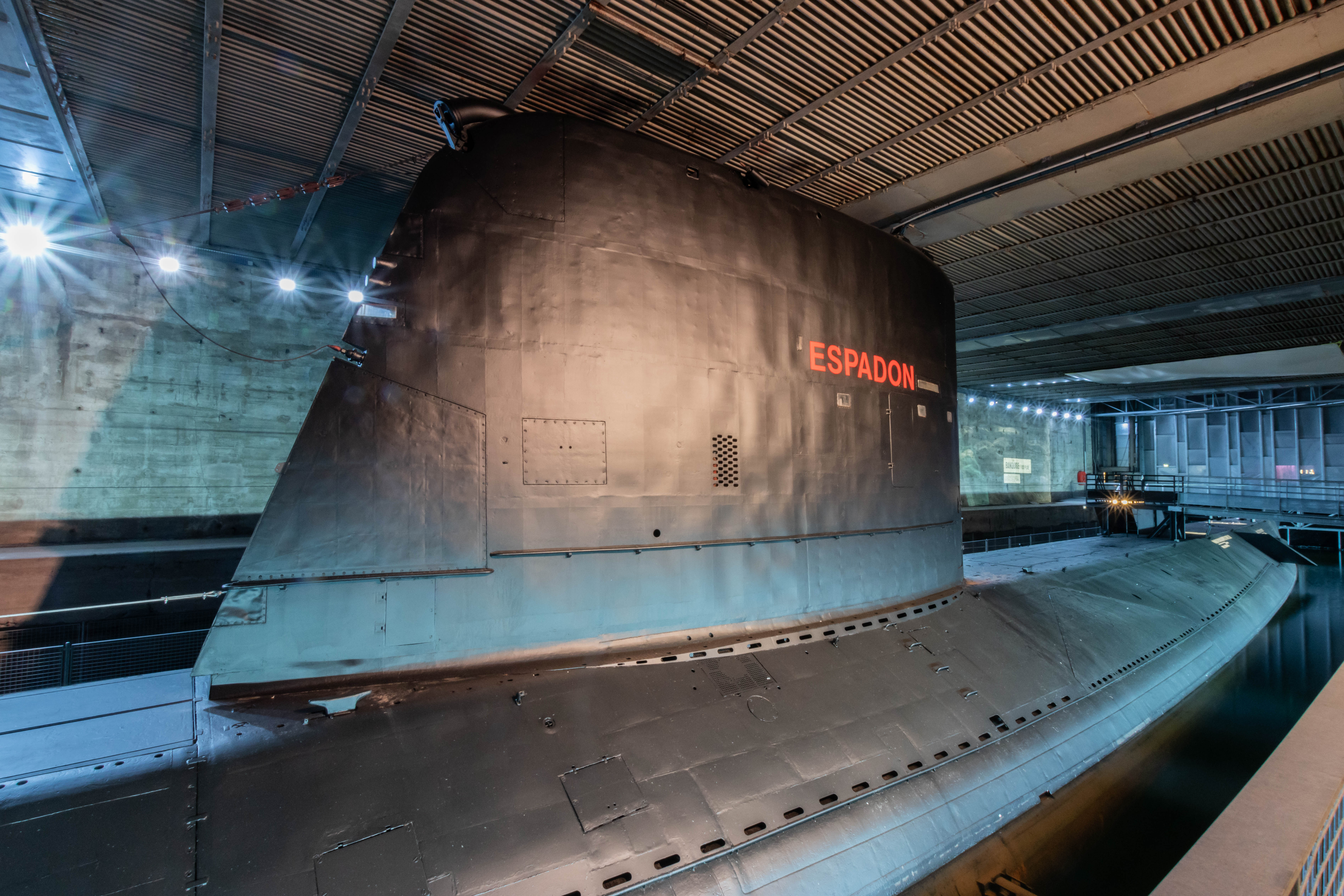 sous-marin-espadon-exterieur-jerome-bosger-2021-12-13-hd-2041183