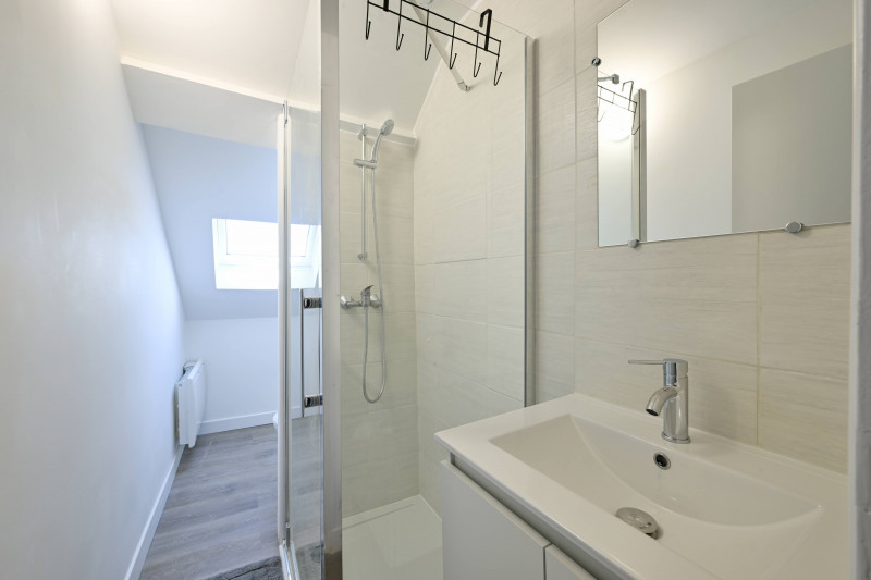 appartement-11-m-postil-salle-de-bain_Batz-sur-Mer